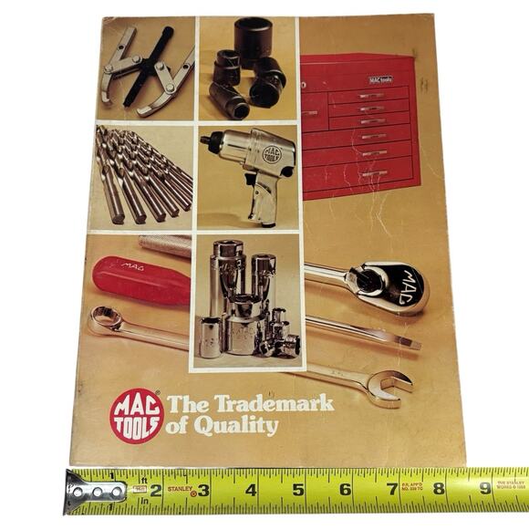 VTG 1981 MAC Tools Mechanic Technician Collectors Car Catalog Book Softcover 80s - Picture 3 of 16